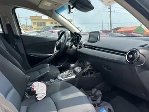 Toyota Yaris iA 1.5 FWD 2017 Gray