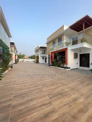 4-Bedroom Townhouse for Sale in Kofis Realty, Baatsona Total