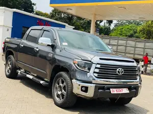 2018 Toyota Tundra Limited 5.7L V8 4x4 CrewMax