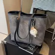 Fashionable Autumn Zippered Computer Tote Bag - 3
