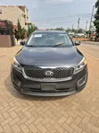 Kia Sorento 2017 Gray - 1