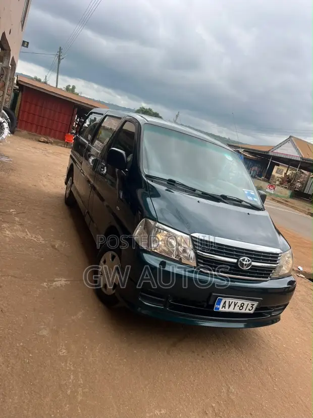 2009 Toyota HiAce - Foreign Used - 1
