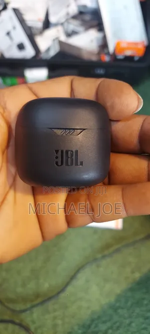 JBL Tune Flex Earbuds