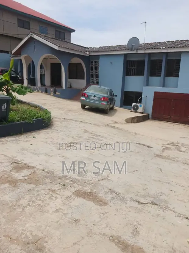 4-Bedroom House for Sale, McCarthy Hill - 1