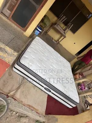 King Size Beautyrest Mattress by Simmons