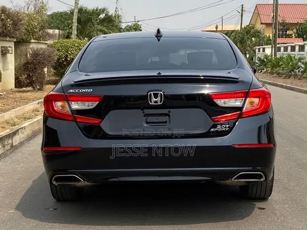 Honda Accord 2018 Black - 1