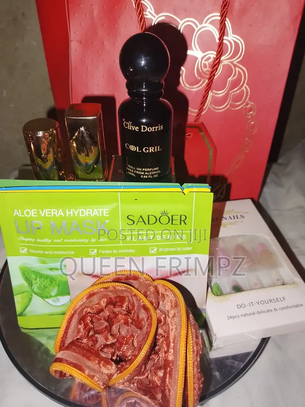 Pretty Lady Package - Body Sprays & Beauty Accessories - 1