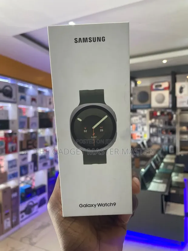Samsung Galaxy Watch 9 44mm GPS - 1