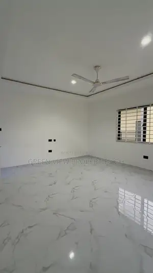 5 Bedroom Duplex for Sale in Kwabenya