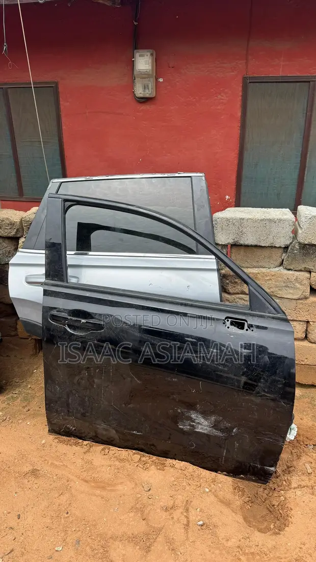 Honda HR-V 2022-2024 Front Doors (Left/Right) - 1