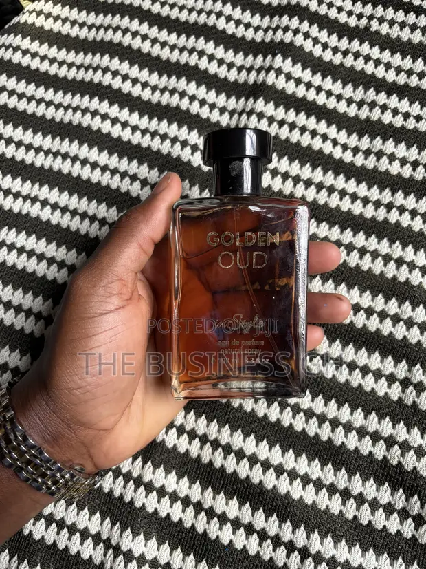 Golden Oud Perfume - 1