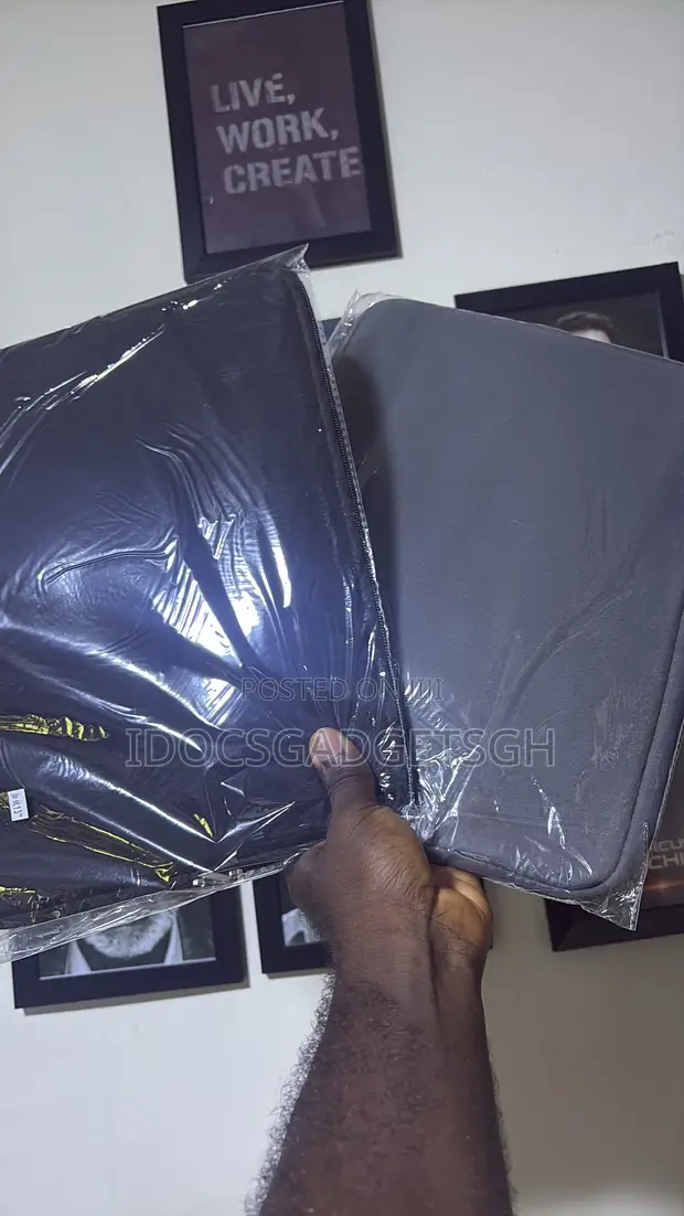 Brand New Laptop Bags (13 & 14 Inch) - 1