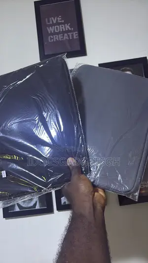 Brand New Laptop Bags (13 & 14 Inch)