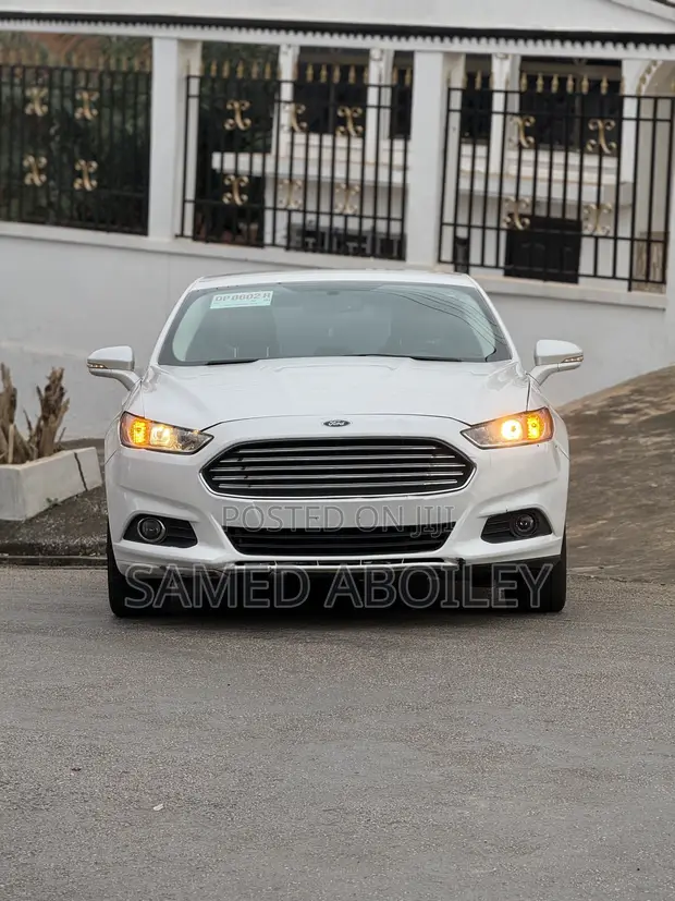 Ford Fusion 2015 White - 1