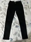 Women's Black Skinny Jeans - Size 32 - 4