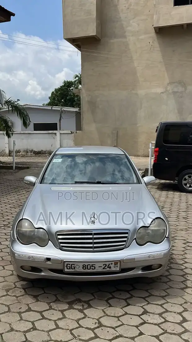 Mercedes-Benz C200 2007 Silver - 1