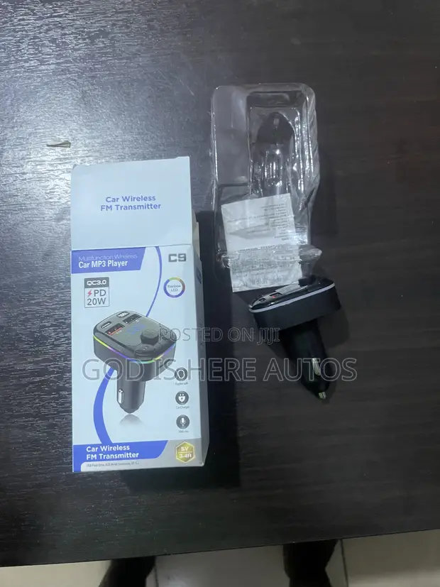 C9 Wireless FM Transmitter with 20W PD Fast Charging - 1