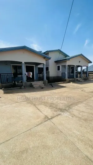 2 Bedroom Apartment for Rent in Ablekuma Ga Odumase