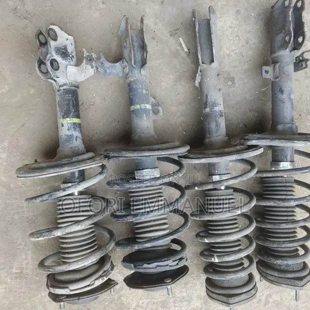 Toyota Camry Spider Front Shocks (Used) - 1