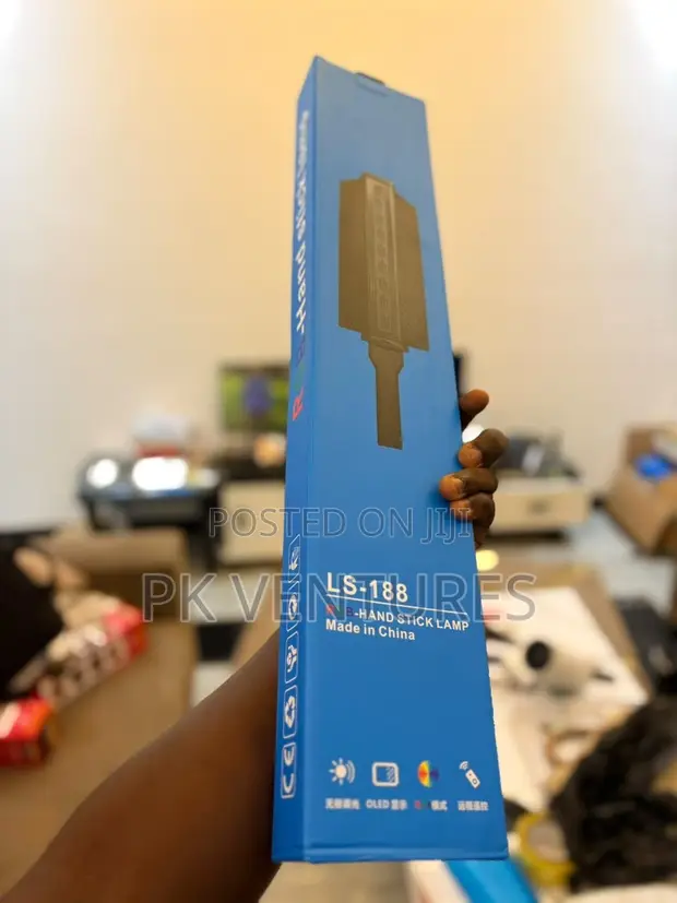LS-188 RGB Hand Stick Lamp - 1