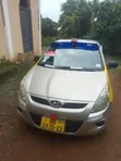 Hyundai i20 2022 Brown - 4