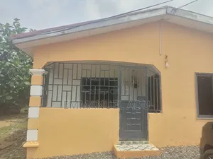 Furnished 3-Bedroom House for Rent in Ayikuma Amanfrom, Akuapim North