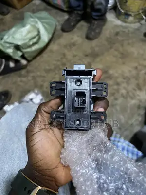 Honda HR-V 2018-2022 Electronic Parking Brake Switch