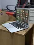 Apple MacBook Air 2017 8GB RAM 256GB SSD - 2