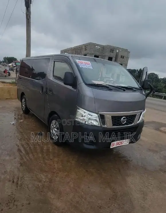 Nissan Caravan NV350 High Roof 2016 Grey - 1