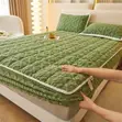 Velvet Fitted Bedsheets - 3