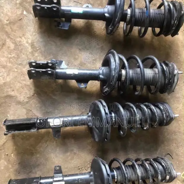 Toyota Highlander Front Shocks (Used) - 1