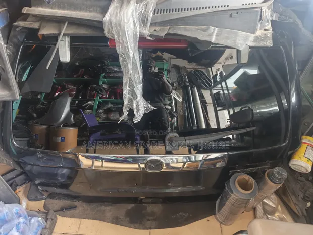 Mazda Tribute Boot/Tail Gate - 1