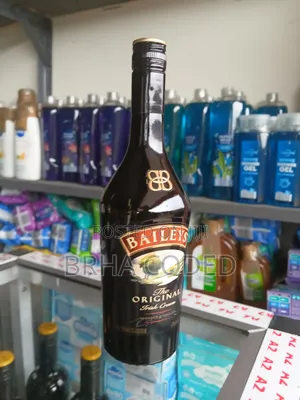 Baileys Original Irish Cream Liqueur (700ml)