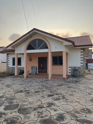 2 Bedroom House for Rent in East Lagon Hills, Boundary Road Area