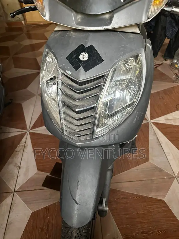 Malaguti Password 250cc Scooter - Foreign Used - 1
