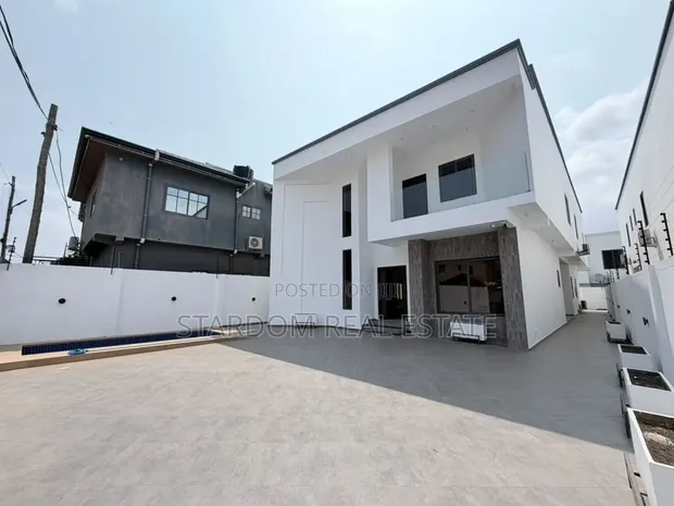 4-Bedroom Duplex with BQ & Pool in Ashaley Botwe, Accra - 1