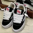 Vans Knu Skool Sneakers - 1