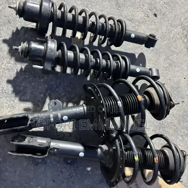 Mitsubishi Outlander Front and Back Shocks (Used) - 1