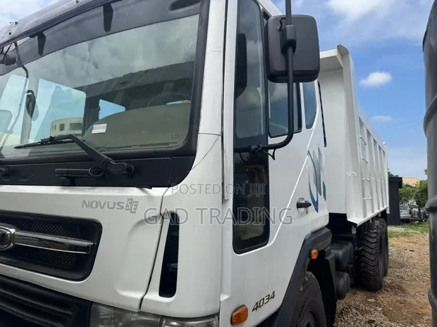 Daewoo Tipper Truck - 1