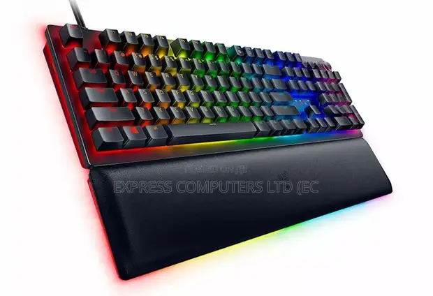Razer Huntsman V2 Gaming Keyboard - 1