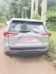 Toyota RAV4 XLE 2021 Silver - 5