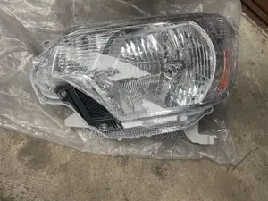 Toyota Tacoma Headlights (Pair) 2012-2015