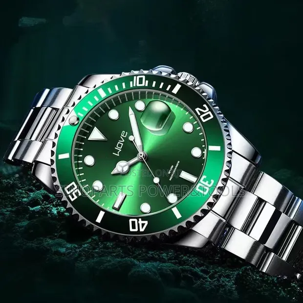 Wove Green Dial Luminous Men's Stainless Steel Quartz Watch - 1