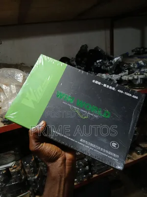 High-End Carbon Ceramic Brake Pad (OEM D821-7694)