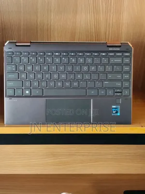 HP Spectre 13 Laptop - Intel Core i7, 16GB RAM, 512GB SSD
