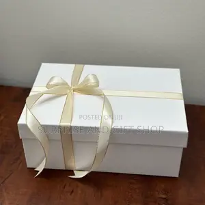Customizable Gift Boxes