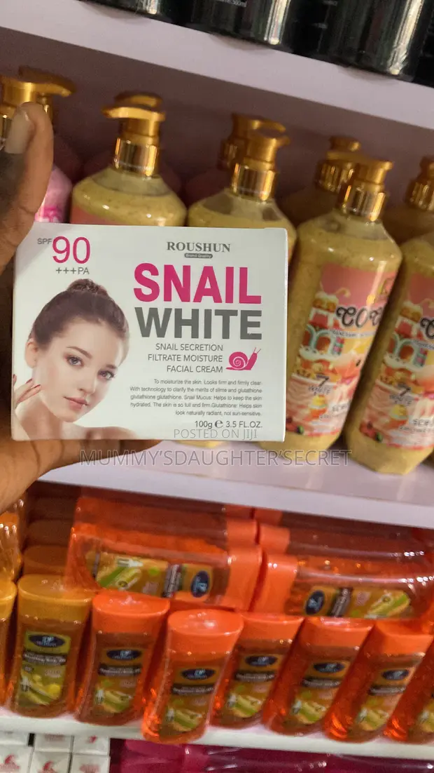 Roushun Face Cream (Tumeric, 48% Urea Snail White) - 1