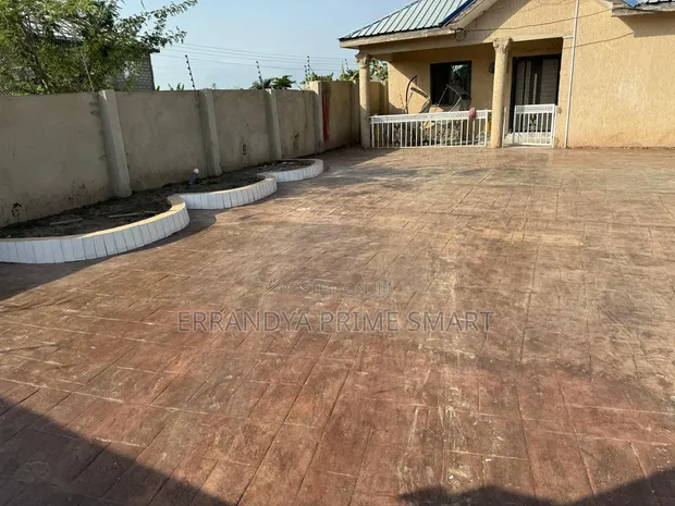 3-Bedroom House for Sale in Manhean, Accra - 1