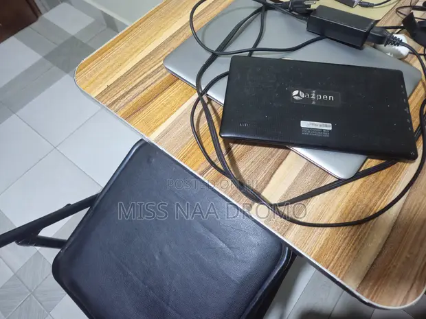Azpen Tablet 8GB Black - 1