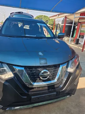 2017 Nissan Rogue SV AWD